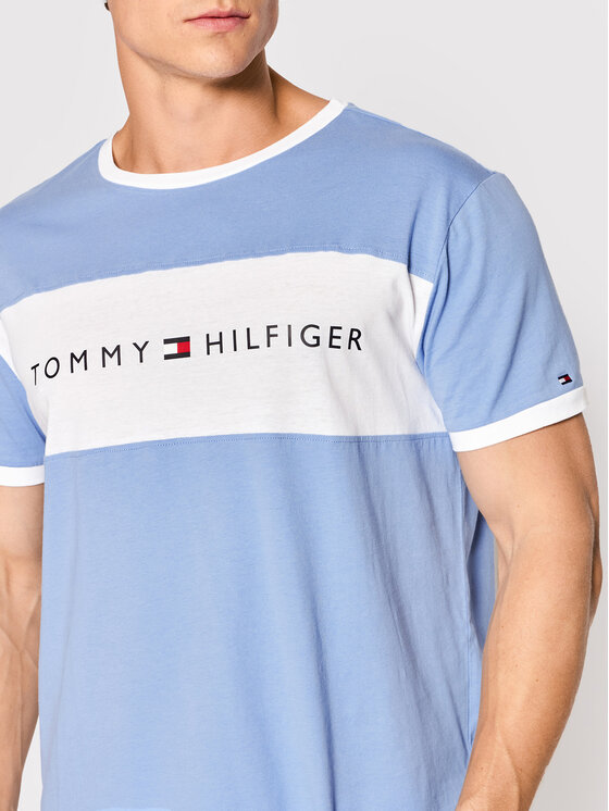 Tommy hilfiger cn ss tee logo flag 2025