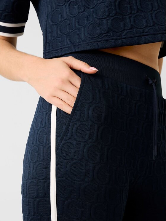 Guess Guess Spodnie materiałowe 159659 Niebieski Slim Fit