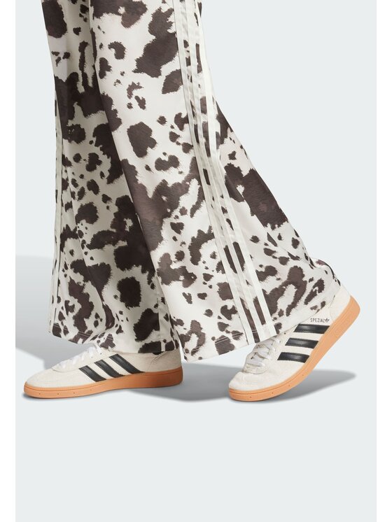 adidas adidas Долнище анцуг Satin KA2668 Кафяв Wide Leg