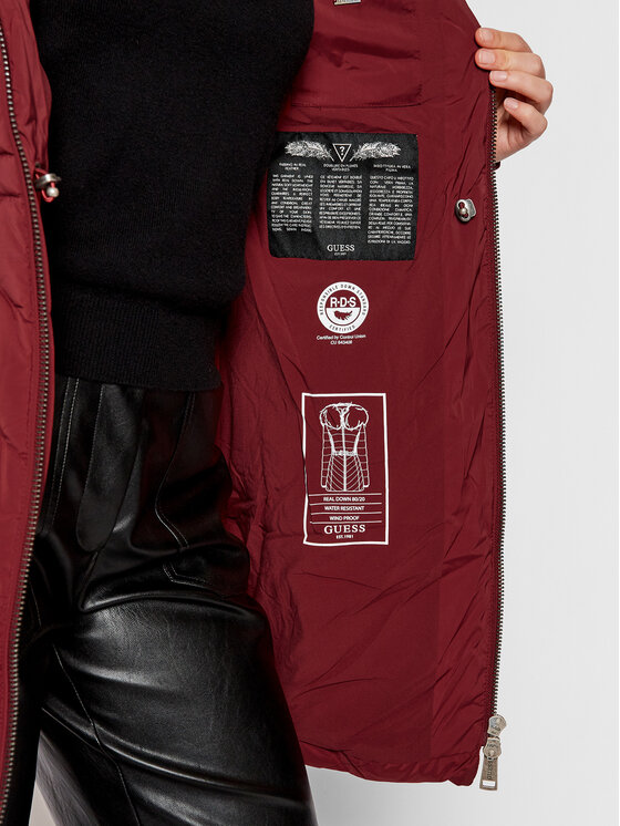 Guess Guess Pūkinė striukė Cecilia W1BL32 WE4P2 Vyšninė Regular Fit