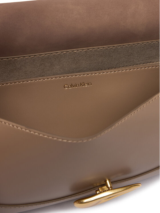 Calvin Klein Calvin Klein Сумка Hardware Brushed Shoulder Bag LV04F3337G Бежевий
