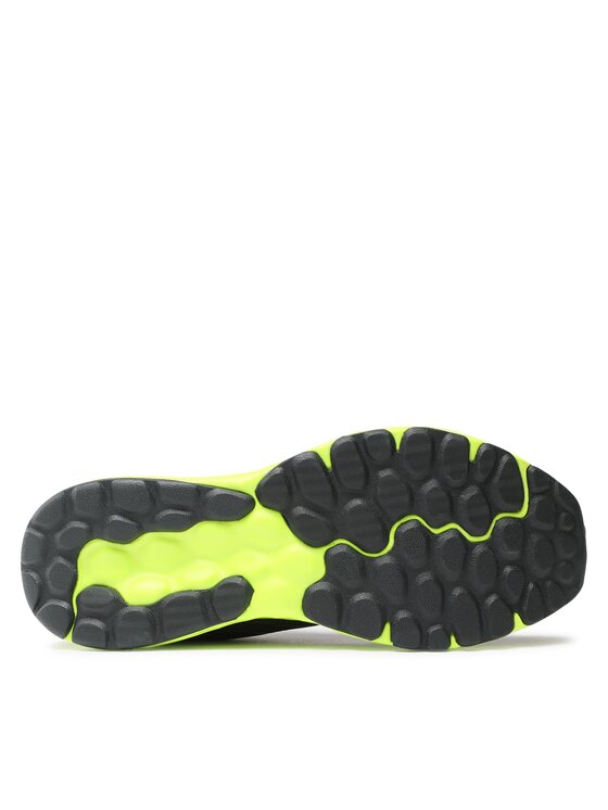New Balance New Balance Jooksujalatsid Fresh Foam 520 v8 M520BG8 Must