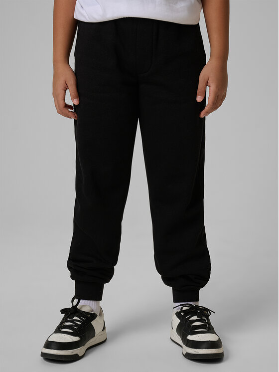 4F 4F Spodnie dresowe NOS Czarny Regular Fit