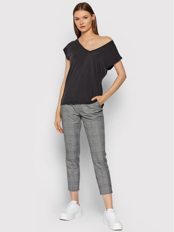 Vero Moda Vero Moda T-shirt Filli 10247666 Crna Regular Fit