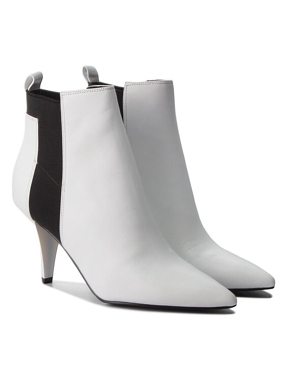 Kendall + Kylie Kendall + Kylie Škornji Viva-B Bela