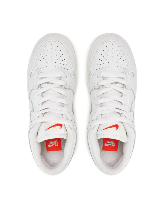 Nike Nike Laisvalaikio batai Sb Dunk Low Pro FJ1674 100 Balta