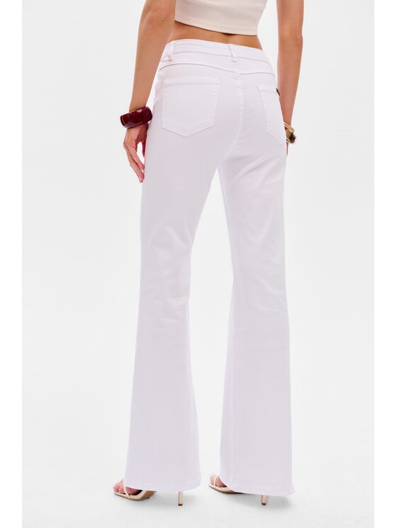 blue shadow blue shadow Spodnie damskie 8056 Écru Regular Fit