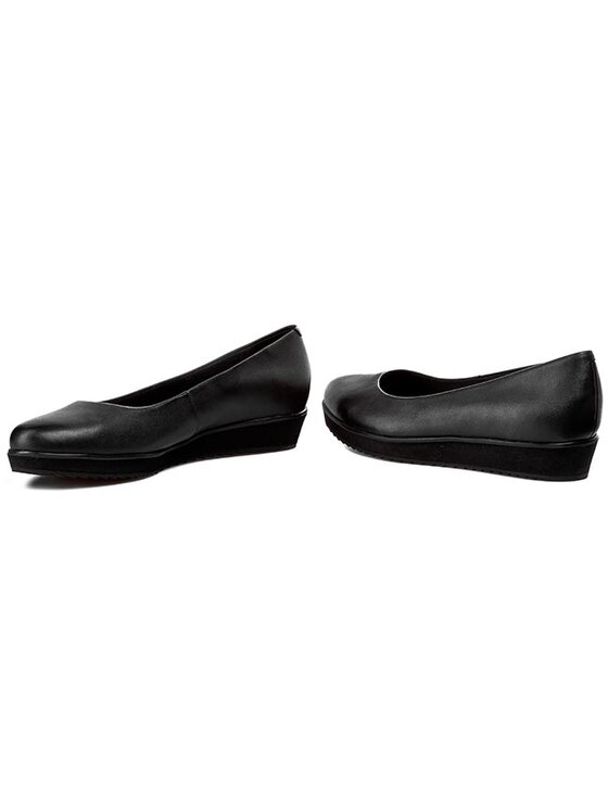 Clarks compass shop zone black patent