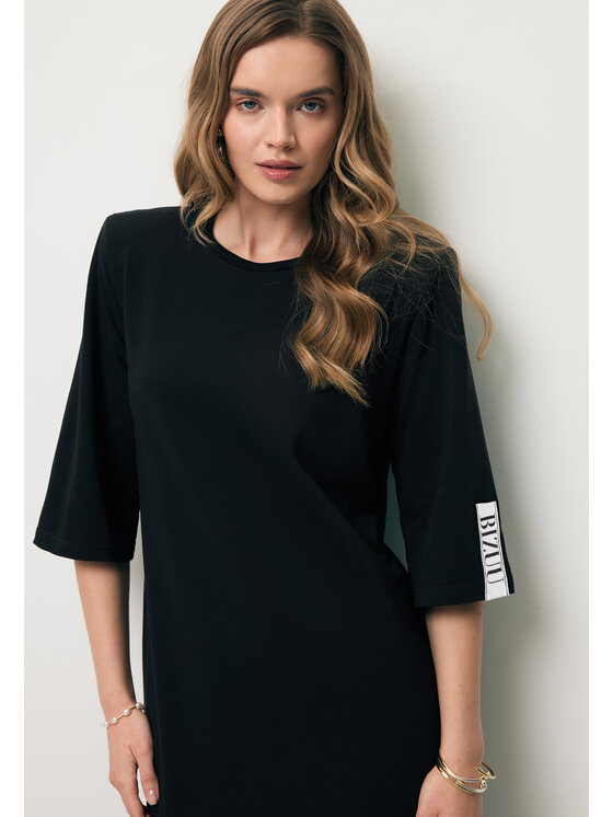 BIZUU BIZUU Sukienka codzienna JULISSA Czarny Standard Fit