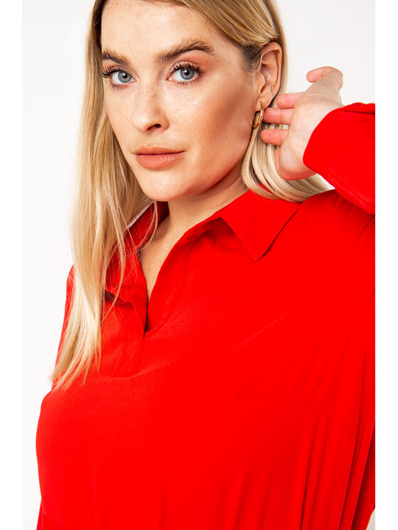 QUIOSQUE QUIOSQUE Každodenné šaty POLON DRESS Červená Regular Fit