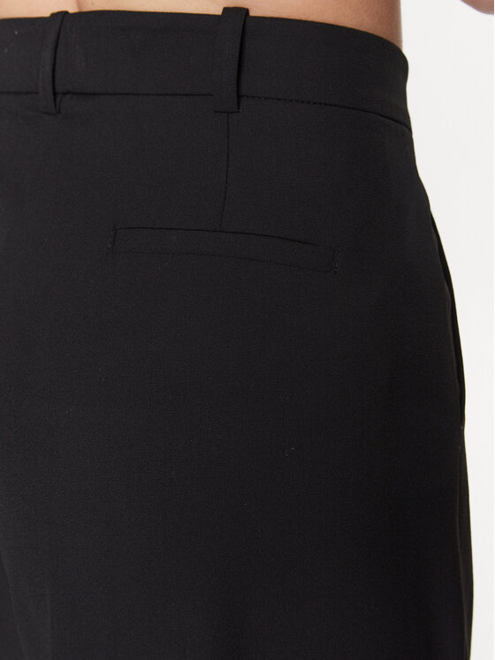 PINKO Pinko Hlače 100157 A0HO Crna Relaxed Fit