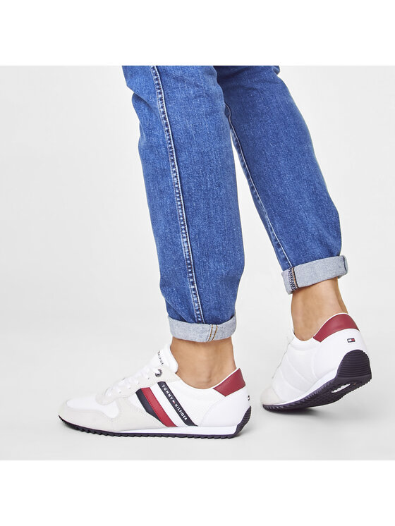 Tommy Hilfiger Sneakersy Essential Mesh Runner FM0FM02666 B ov