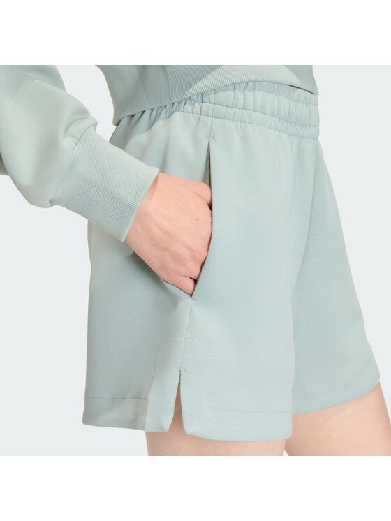 adidas adidas Sportiniai šortai Soft Lux KA6996 Žalia Loose Fit