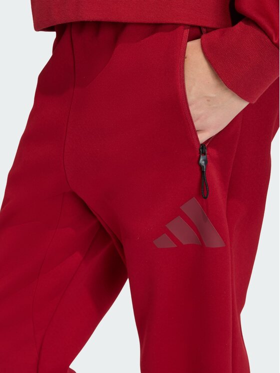 adidas adidas Spodnie dresowe 136891 Czerwony Regular Fit