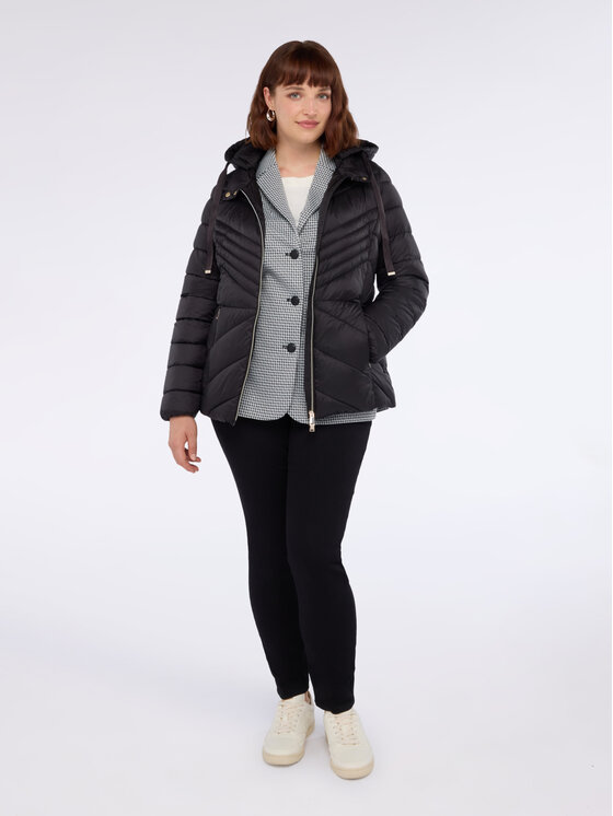 Fiorella Rubino Fiorella Rubino Kurtka puchowa F431T001332N033 Czarny Regular Fit
