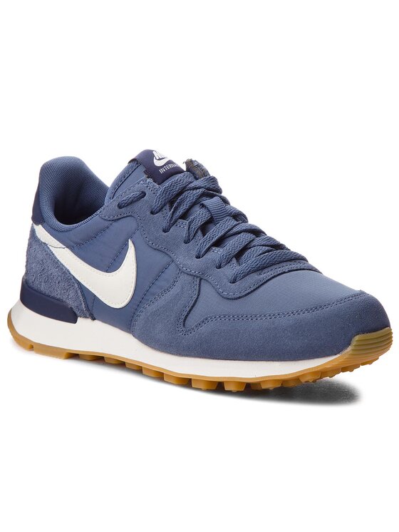 nike internationalist gr 40