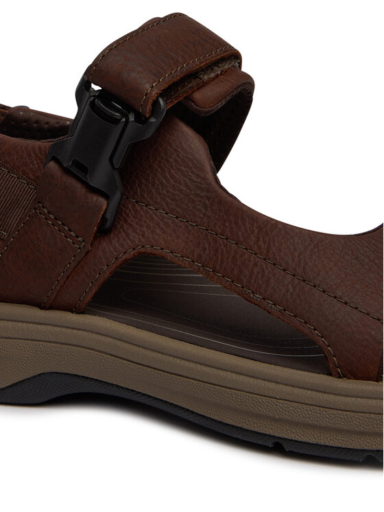 Clarks Clarks Sandali Saltway Edge 26184777 Marrone