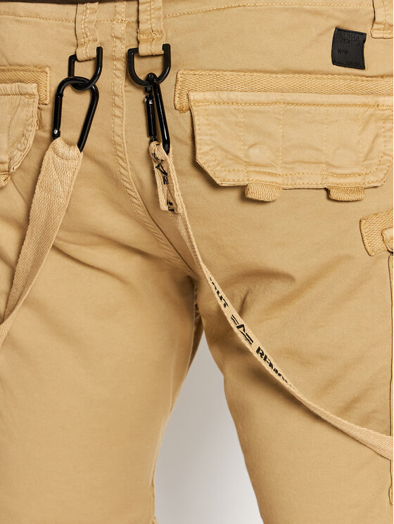 Alpha Industries Alpha Industries Šortky z materiálu Utility 116213 Hnědá Regular Fit