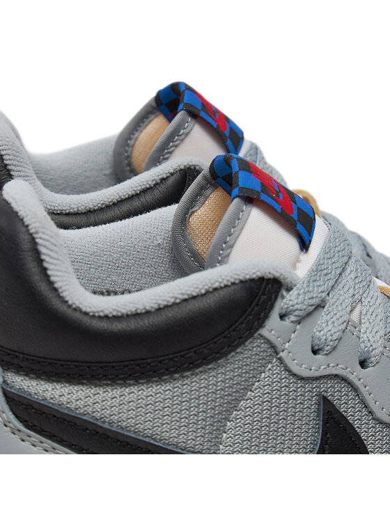 Nike Nike Sneakersy Attack QS SP FB8938 001 Šedá