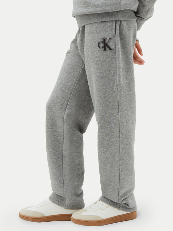 Calvin Klein Pantaloni trening LVCKTJC43B Gri Regular Fit