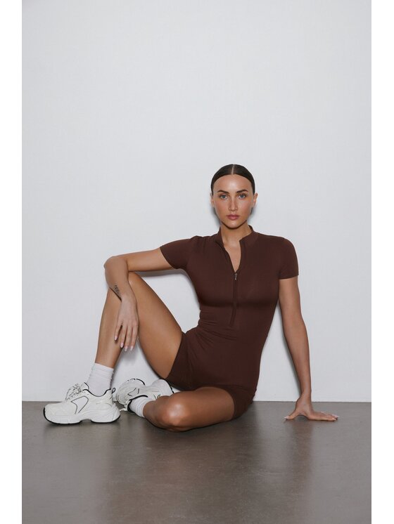 Estro Estro Jumpsuit ER00119501 Marrone scuro Slim Fit