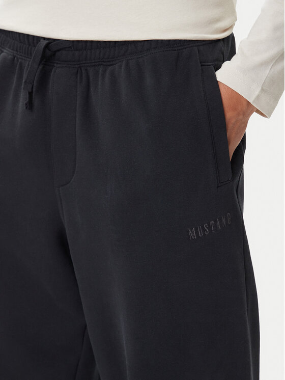 Mustang Mustang Pantaloni trening Logan 1016975 Negru Regular Fit