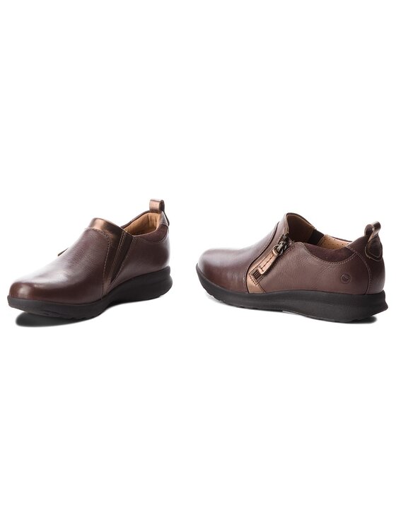 Clarks Clarks Туфлі Un Adorn Zip 261370214 Коричневий