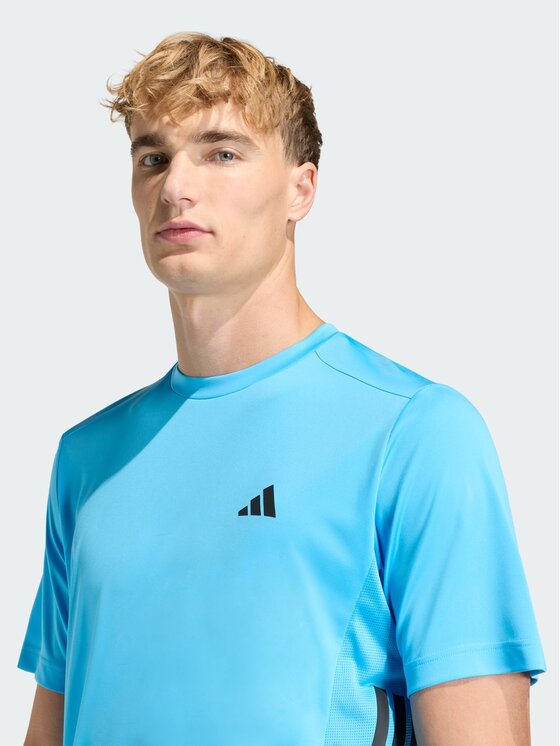 adidas adidas Koszulka techniczna TECH ESSENTIALS WORKOUT 3 STRIPES Niebieski jasny Regular Fit