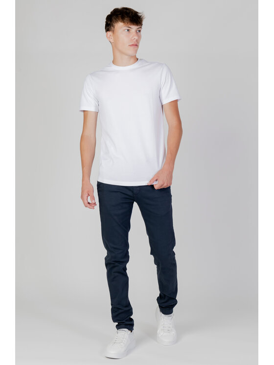 Armani Exchange Armani Exchange T-Shirt 8NZT84 Z8M9Z Biały Casual Fit