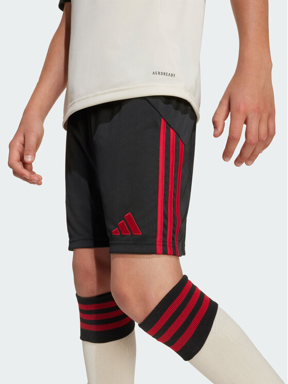 adidas adidas Szorty sportowe 157773 Czarny Regular Fit
