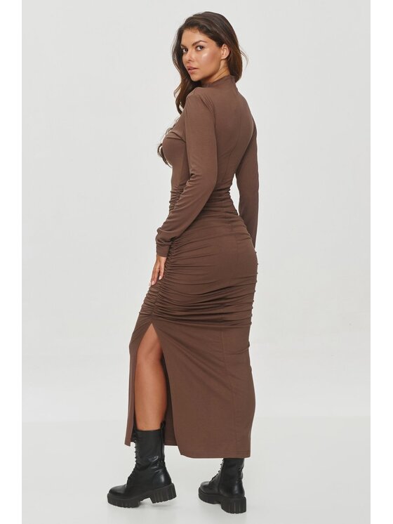 Makadamia Makadamia Sukienka wieczorowa M841 Brązowy Shaped Fit