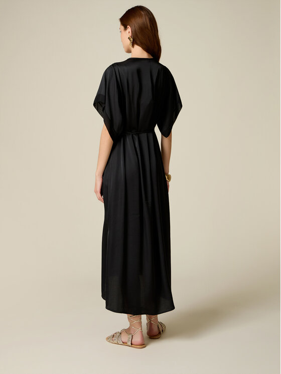 Oltre Oltre Sukienka wieczorowa 7033J000858N033 Czarny A-Line Fit