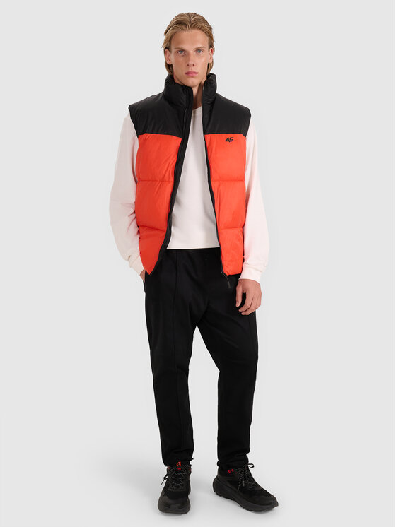 4F 4F Kamizelka APRES SKI Czerwony Regular Fit