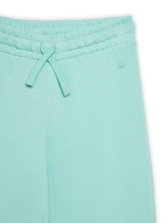 United Colors Of Benetton United Colors Of Benetton Spodnji del trenirke 3J68CF02H Zelena Relaxed Fit