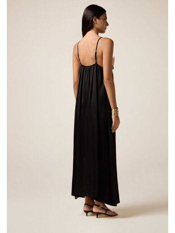 Oltre Oltre Abito da sera 7016J000881N033 Nero Baggy Fit