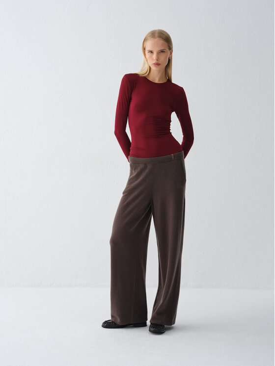 La Mania La Mania Longsleeve APRIL Bordowy Basic Fit