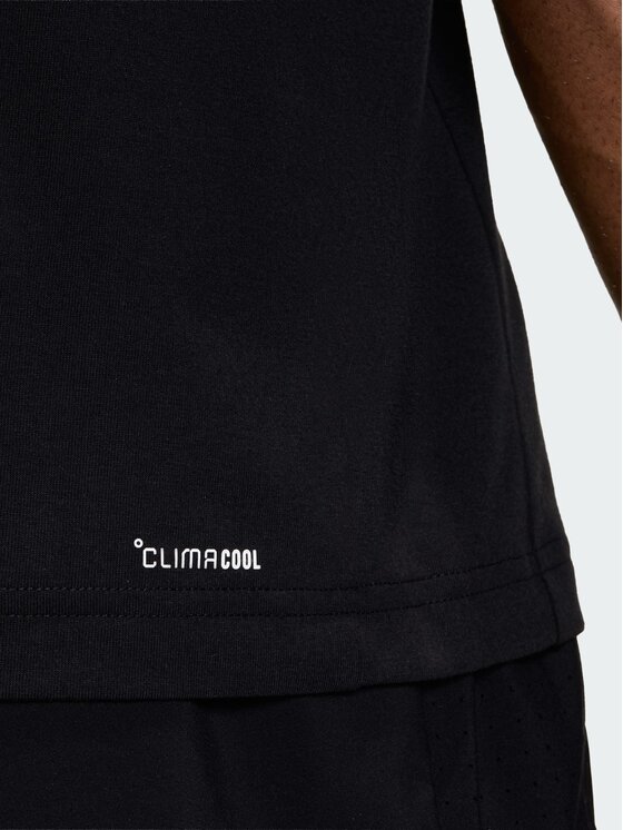 adidas adidas Koszulka techniczna 158826 Czarny Regular Fit