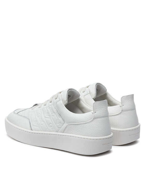 Emporio Armani Emporio Armani Sneakersy X3X207 XR234 00001 Biały