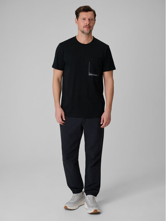 4F 4F T-Shirt CITY Czarny Regular Fit