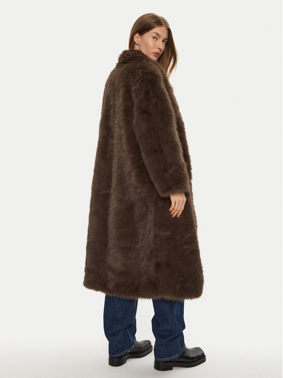 Eleh Eleh Futro MARRONE E00192 Brązowy Regular Fit