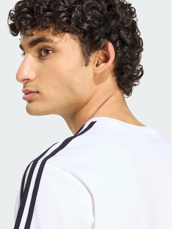 adidas adidas T-Shirt 168515 Biały Regular Fit