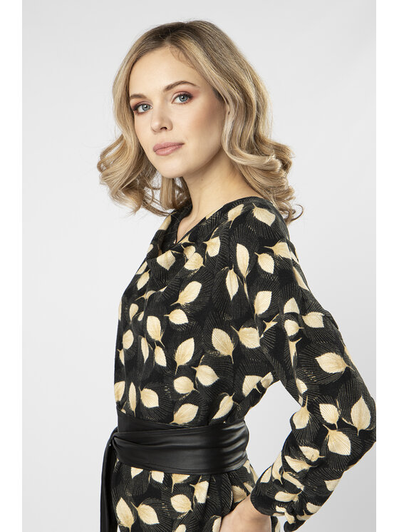QUIOSQUE QUIOSQUE Každodenné šaty LEAFBEIGE DRESS Čierna Regular Fit