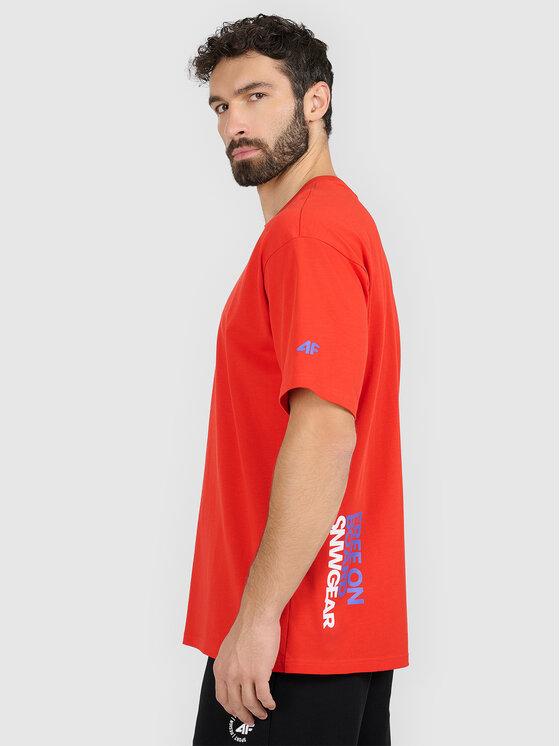 4F 4F T-Shirt FOB Czerwony Loose Fit