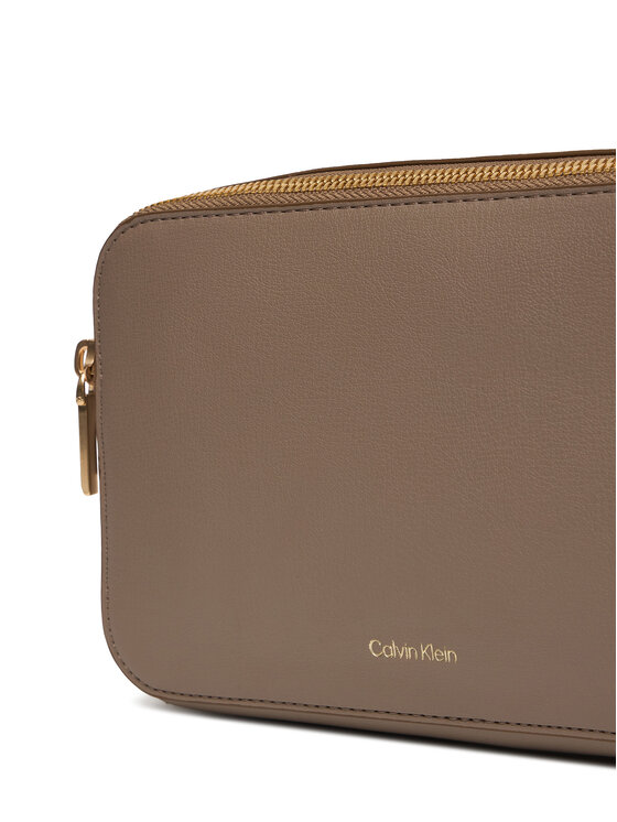 Calvin Klein Calvin Klein Torbica Foil Logo Elongated Camera Bag LV04F3276G Bež