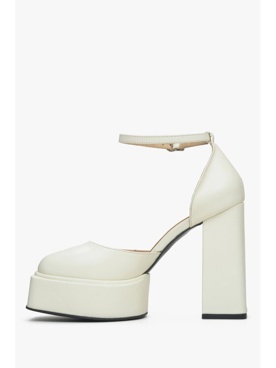 Estro Estro Scarpe basse ER00115153 Beige