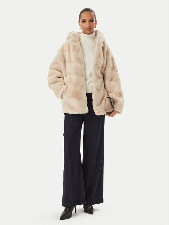 Rinascimento Rinascimento Шуба CFC0127050003 Бежевий Relaxed Fit