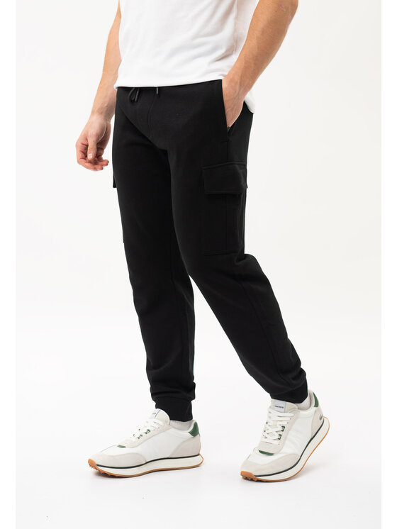 Volcano Volcano Spodnie dresowe N-CAVE Czarny Regular Fit
