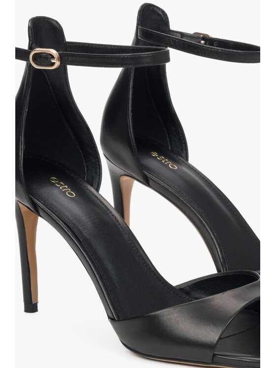 Estro Estro Σανδάλια ER00117223 Μαύρο