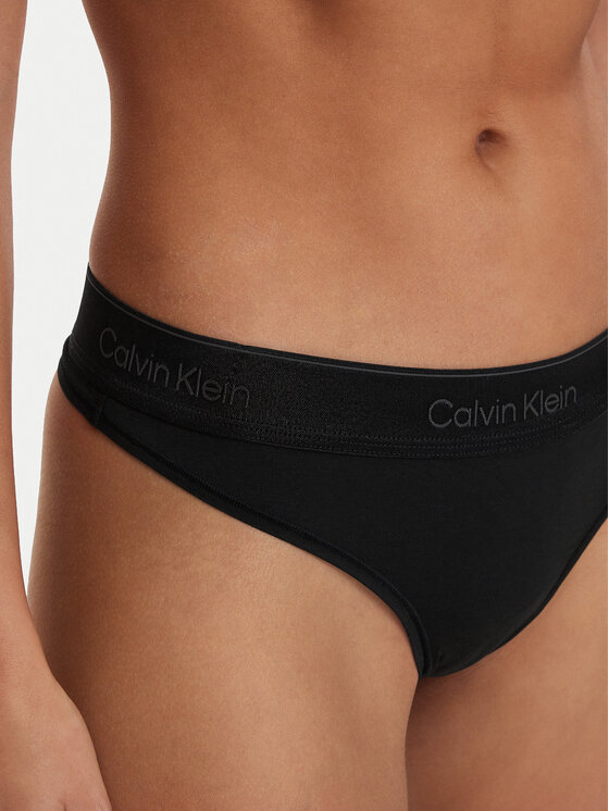 Calvin Klein Underwear Calvin Klein Underwear Tanga LV00QF8826 Fekete