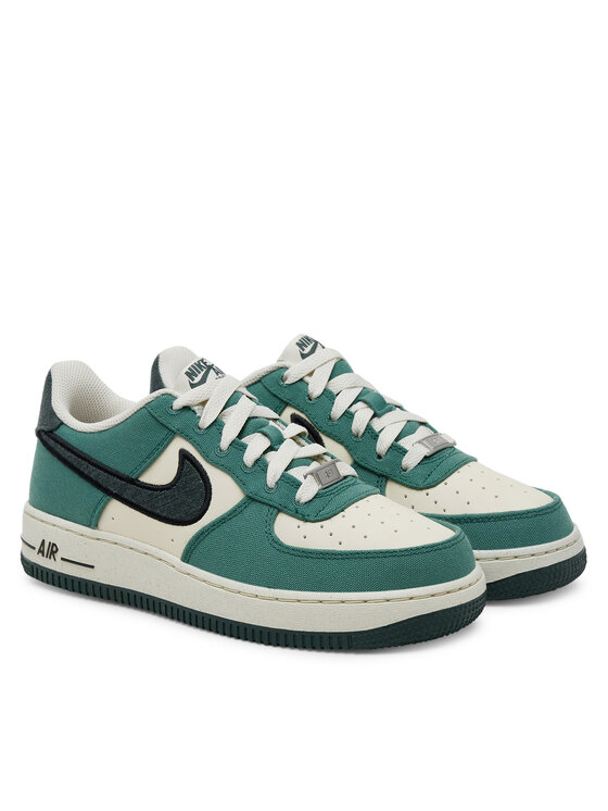 Nike Nike Сникърси Aire Force 1 LV 8 FN4731 100 GS Зелен